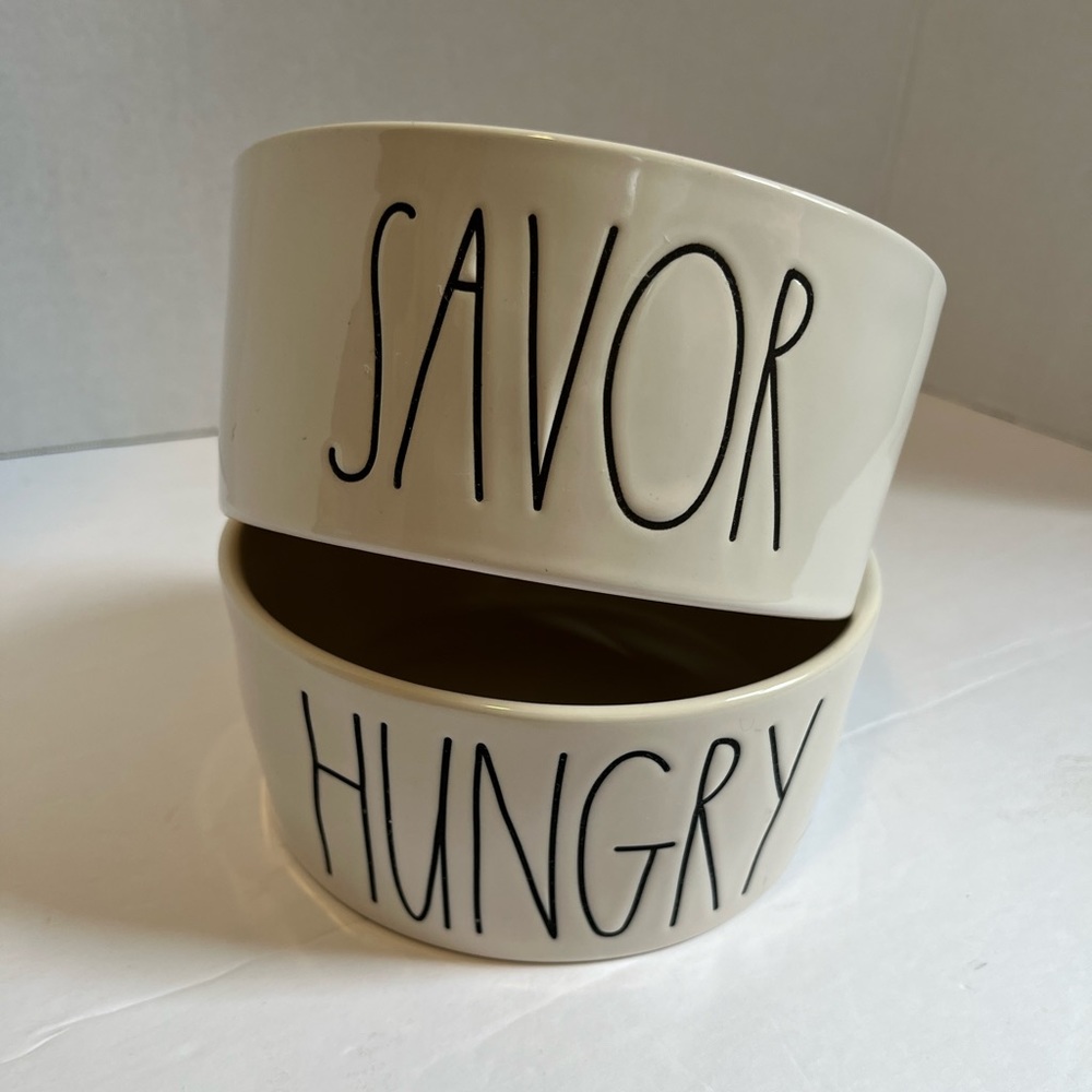 Rae Dunn dogs blow’s “Savor” and “ hungry”bundle